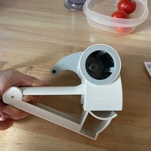 White Handheld shredder. Pampered Chef